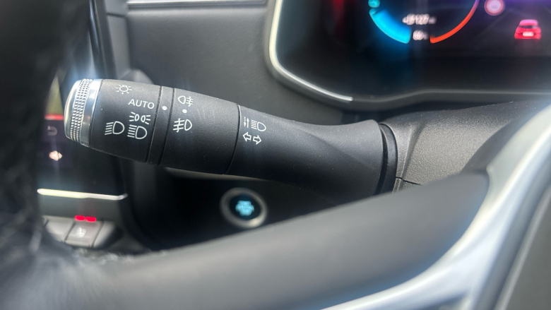 Renault Zoe 100kW GT Line + R135 50kWh Rapid Charge 5dr Auto Electric Hatchback